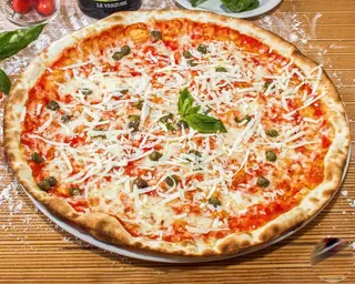 Pizza original Romana