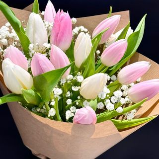 Ramo tulipanes rosa pastel