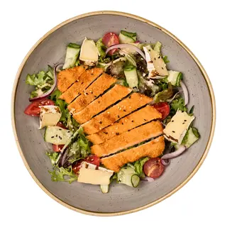 Салат з хрумкою куркою, цукіні та камамбером (280г)