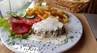 Biftek u Gorgonzola sosu