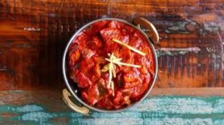 SALMON MADRAS