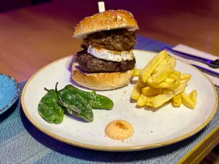 Burger De Cabra