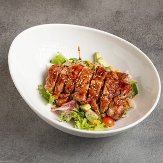 26.Ensalada pollo teriyaki