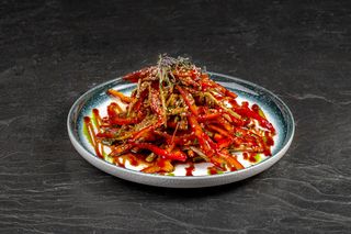 Острый салат из языка и свежих овощей (250г)