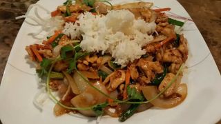 109. Пилешко по съчуански лютиво (700г)