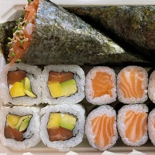 UA17 Mix Sushi