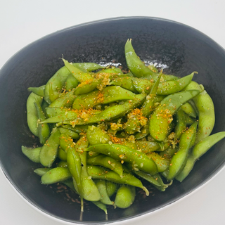 2. Edamame Salteado picante