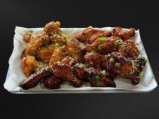 Таріль курячих крил асорті (1000g)