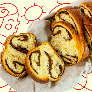 Cozonac Gustul Copilariei, cu nuca si multa cacao 600g