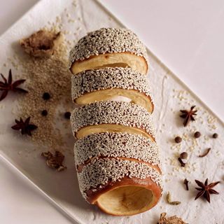 Кюртош з кунжутом