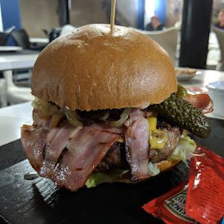 Hamburguesa mixta Manhattan