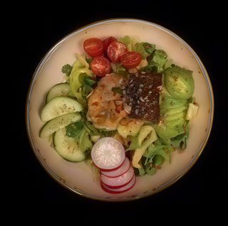 19 Ensalada Con Salmón