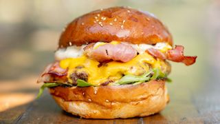 Trufle Deluxe Burger