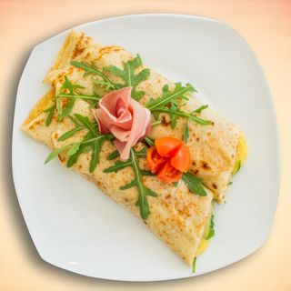 Palačinka mozzarella i pršut