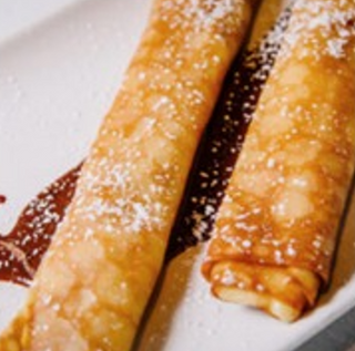 Filloas Rellenas De Crema (2 Uds.)