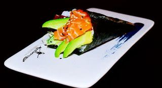 Temaki Salmón