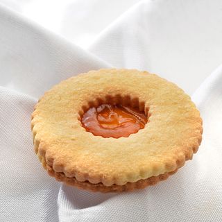 Occhio di bue alla marmellata di albicocche