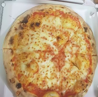 Pizza Margherita