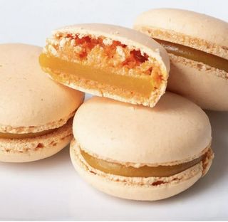 Макаронс Манго Маракуйя