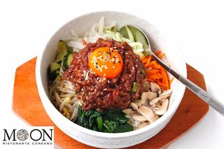 Yuk - hee bibimbap - con tartare di manzo