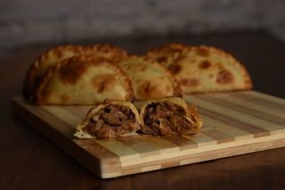 Empanada Carne Cuchillo