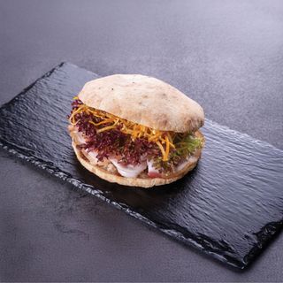  Sandviș Puccia Navona