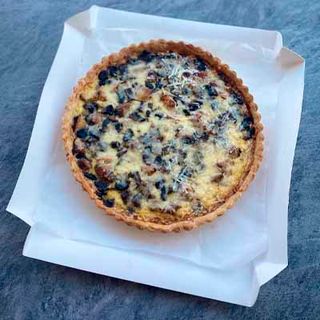 Пиріг З Куркою Та Грибами (800г)