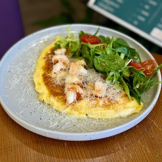 Омлет з креветкою та страчателлою