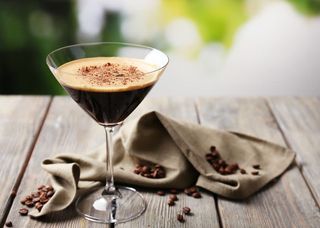 Caffè shakerato con baileys