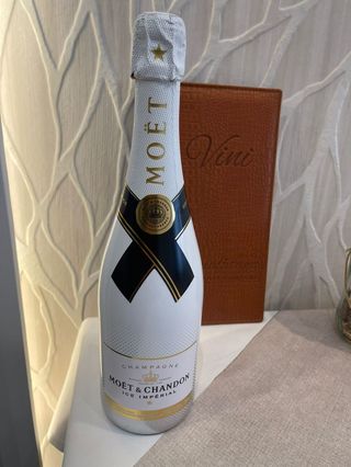 MOËT & CHANDON Ice Imperial 