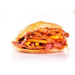 Kebab Con Patatas, Mixta Y Salsa