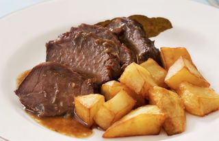 Carrillera a la cerveza negra