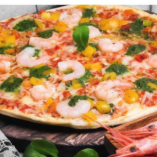 Pizza De Pollo Con Atún Y Gambas (Familiar)