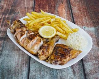 Menu de Frango no Churrasco de Carvão