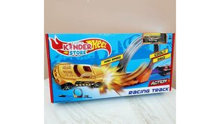 Гоночный трек HotWheel петлёй