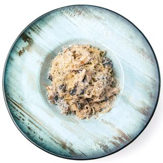 Паста з куркою та грибами (330г)