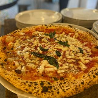 Pizza provola e pepe