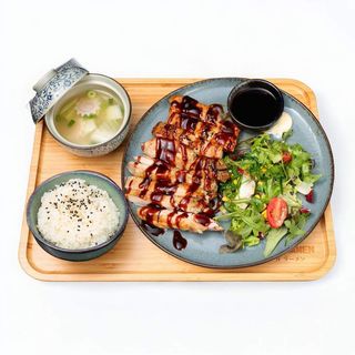 38. Combo teriyaki chicken