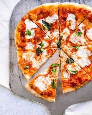 Pizza margherita