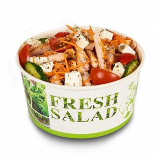 Salată Iceberg cu Piept de Pui