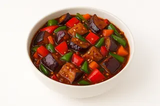 108. Patlidžan s povrćem i szechuan umakom(ljuto)