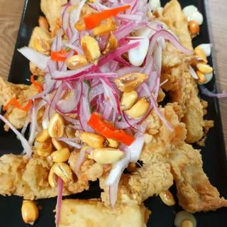 chicharrón de pescado
