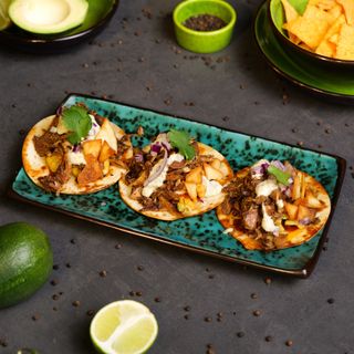 Тако Карнітас 300 г.