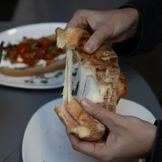 Bikini de Pavo y Queso