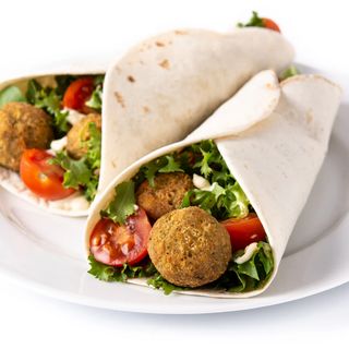 Falafel em Tortilha