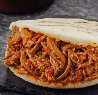 Arepa Mixta (1 Ud.)