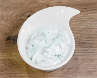 Sos tzatzyki