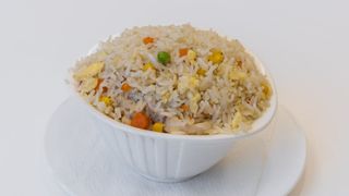 Orez cu legume si carne de pui