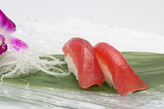 24. Nigiri maguro