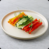 Овочеві палички із сирним соусом